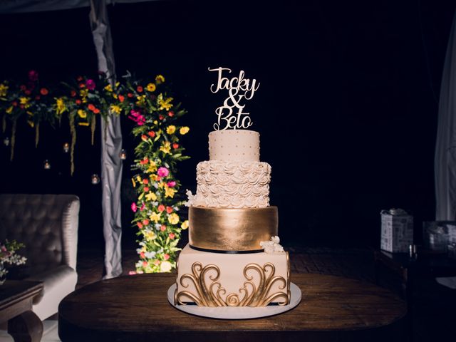 La boda de Alberto y Jacaranda en Cuernavaca, Morelos 20