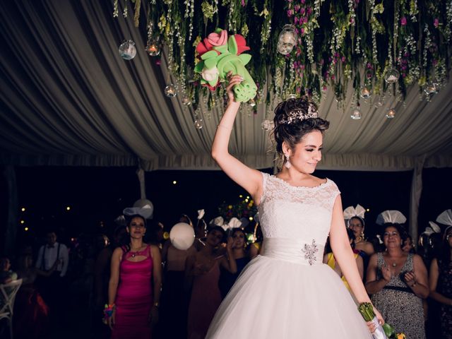 La boda de Alberto y Jacaranda en Cuernavaca, Morelos 35