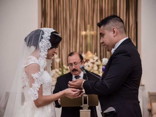 La boda de Jesus  y Gabriela  en San Nicolás de los Garza, Nuevo León 34