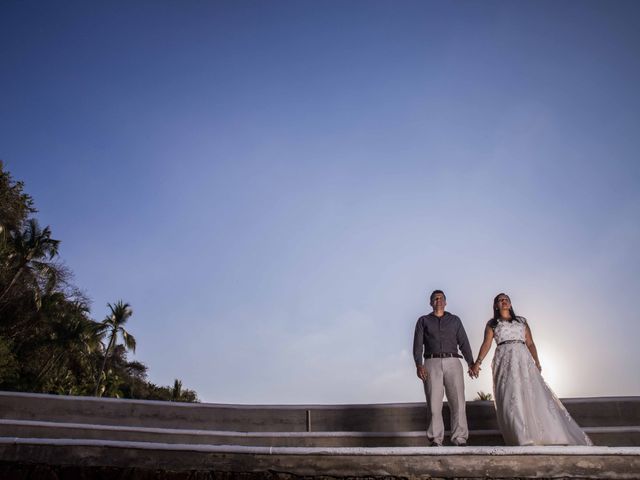 La boda de Joseph  y Perla  en Acapulco, Guerrero 24