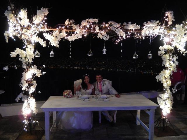 La boda de Joseph  y Perla  en Acapulco, Guerrero 31