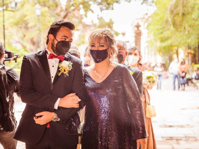 La boda de Caro y Álex en San Luis Potosí, San Luis Potosí 1