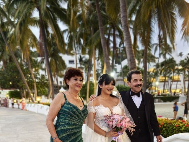 La boda de Christiam  y Alejandra  en Manzanillo, Colima 12
