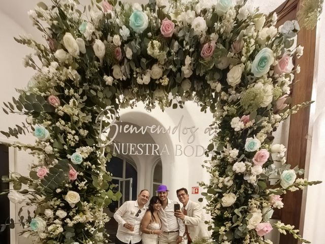 La boda de Christiam  y Alejandra  en Manzanillo, Colima 14