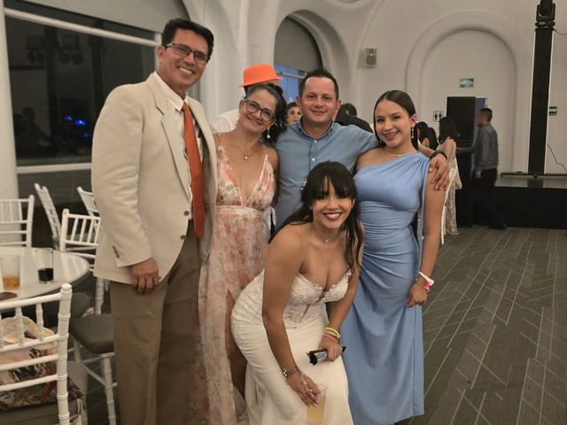 La boda de Christiam  y Alejandra  en Manzanillo, Colima 27