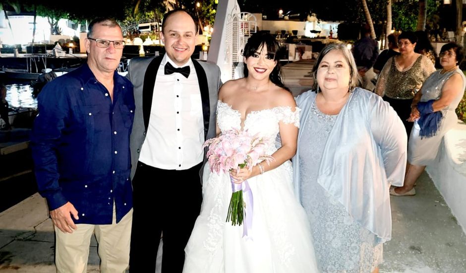 La boda de Christiam  y Alejandra  en Manzanillo, Colima