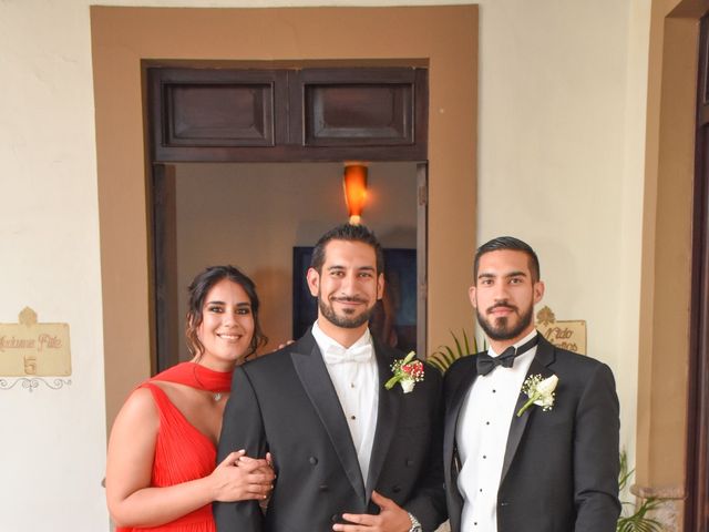 La boda de Humberto y Lizbeth en Guadalajara, Jalisco 32