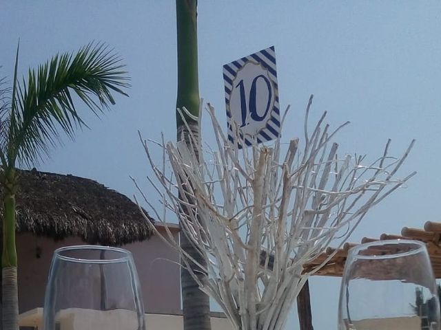 La boda de José y Brenda en Acapulco, Guerrero 36