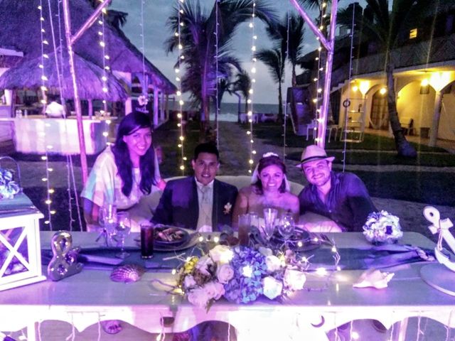 La boda de José y Brenda en Acapulco, Guerrero 53