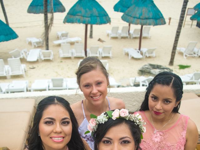 La boda de Matt y Yuli en Cancún, Quintana Roo 20