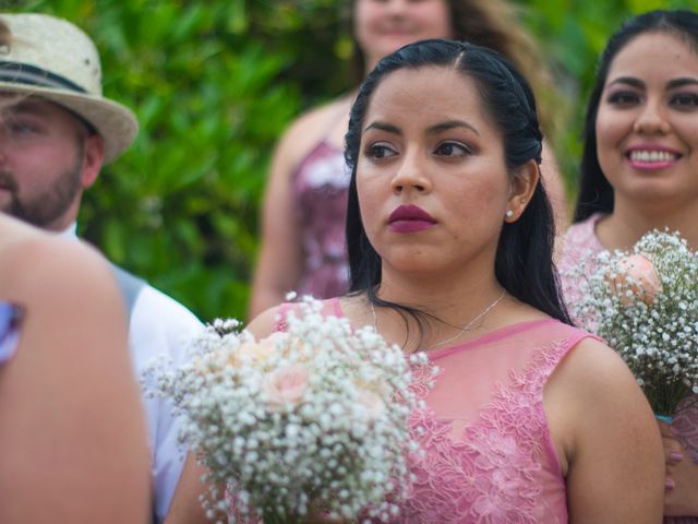 La boda de Matt y Yuli en Cancún, Quintana Roo 27
