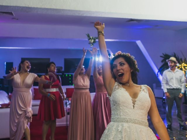 La boda de Matt y Yuli en Cancún, Quintana Roo 44