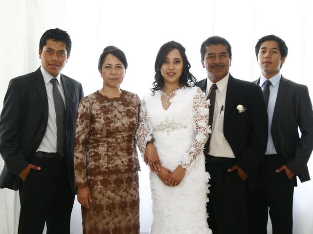 La boda de Juan Francisco y Distena en Temoaya, Estado México 1
