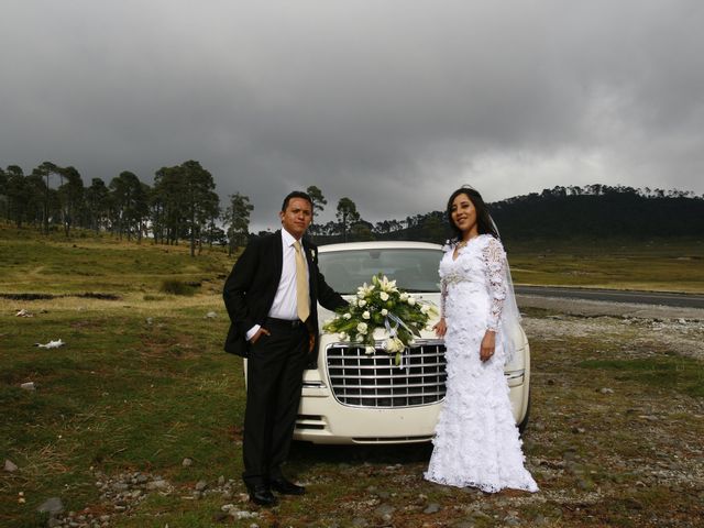 La boda de Juan Francisco y Distena en Temoaya, Estado México 6