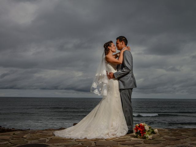 La boda de Dante y Roxana en Rosarito, Baja California 9