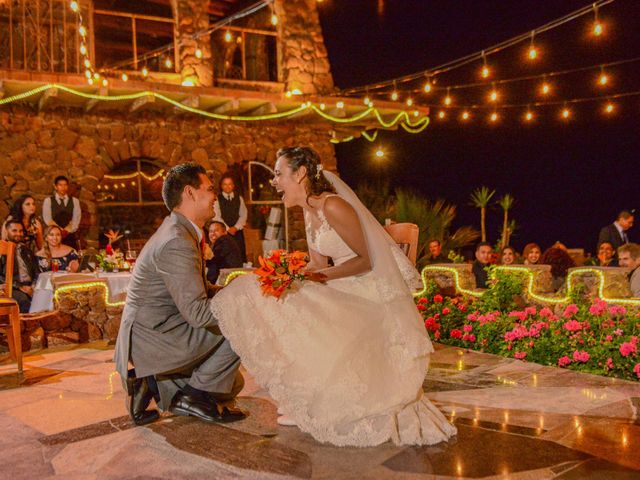 La boda de Dante y Roxana en Rosarito, Baja California 18