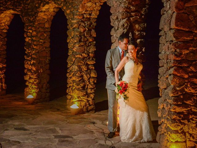 La boda de Dante y Roxana en Rosarito, Baja California 19