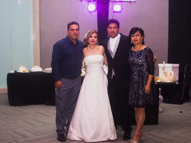 La boda de Oswaldo y Nancy en Monterrey, Nuevo León 12