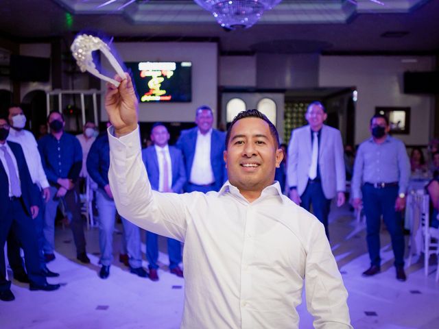 La boda de Carlos y Ileana en Coatzacoalcos, Veracruz 81