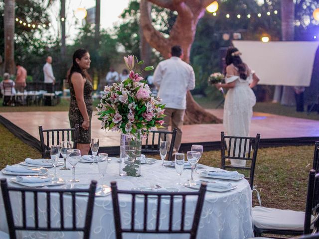 La boda de Victor y Fabiola en Mérida, Yucatán 7