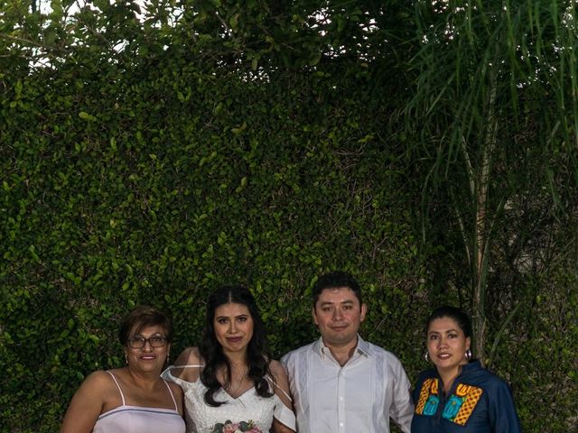 La boda de Victor y Fabiola en Mérida, Yucatán 21