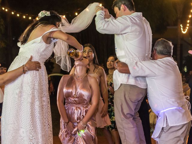 La boda de Victor y Fabiola en Mérida, Yucatán 197