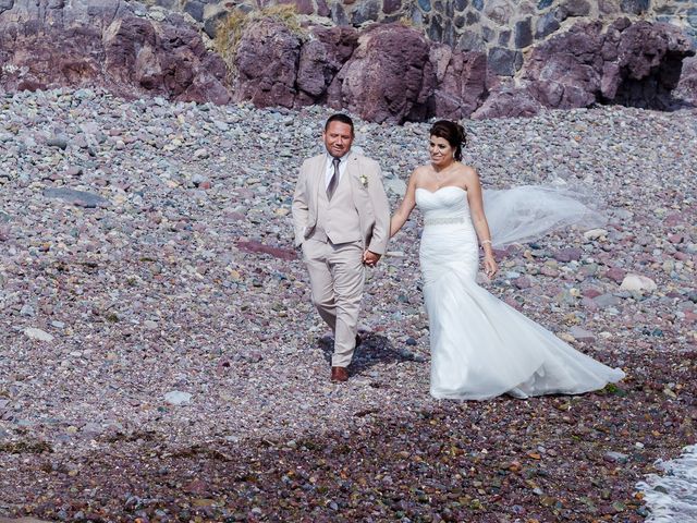 La boda de Juan Carlos y Elizabeth en Ensenada, Baja California 18