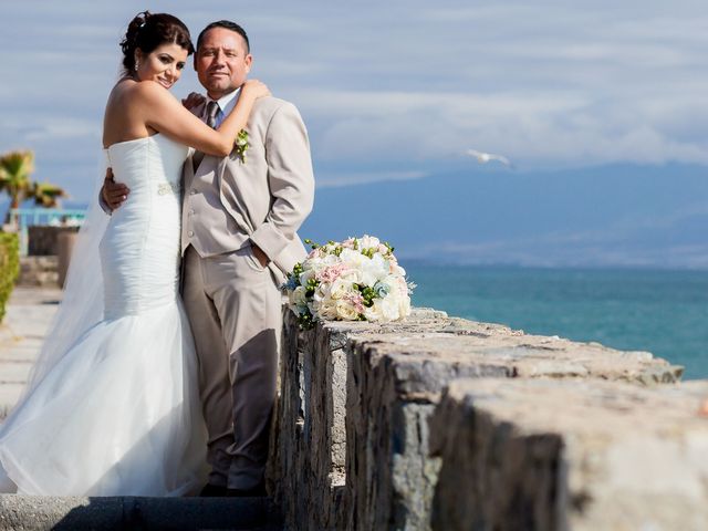 La boda de Juan Carlos y Elizabeth en Ensenada, Baja California 19