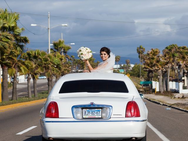 La boda de Juan Carlos y Elizabeth en Ensenada, Baja California 20