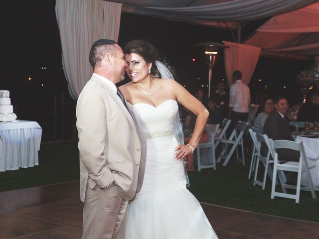 La boda de Juan Carlos y Elizabeth en Ensenada, Baja California 22