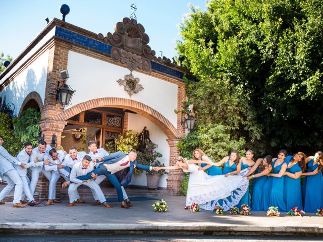 La boda de Paco y Val en Naucalpan, Estado México 16