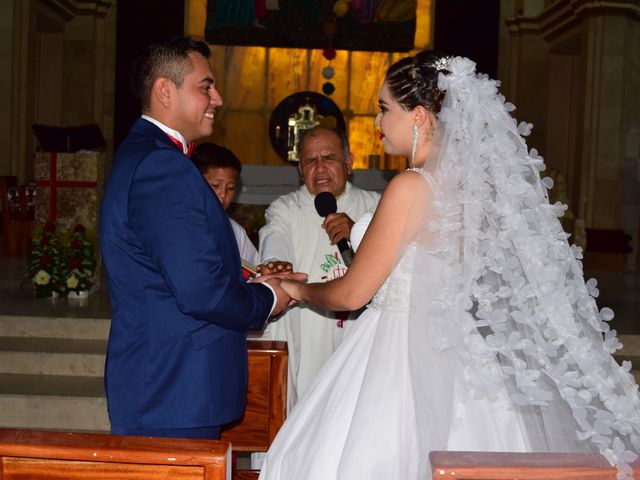 La boda de Anthony  y Estrella  en Comalcalco, Tabasco 7