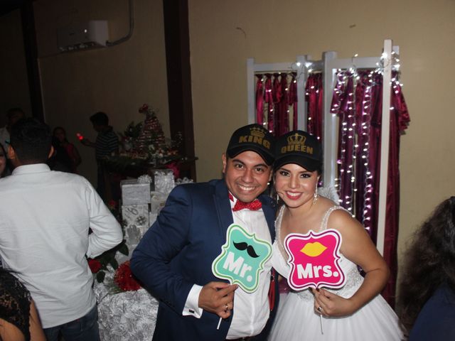 La boda de Anthony  y Estrella  en Comalcalco, Tabasco 22