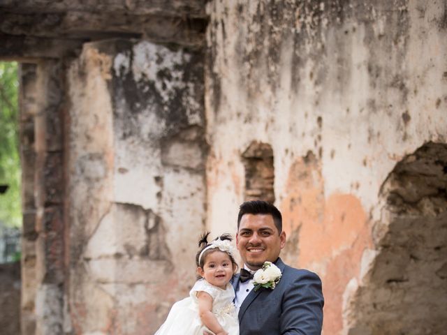 La boda de Andrea  y Octavio  en Durango, Durango 6