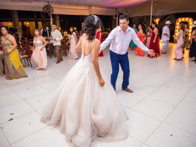 La boda de Ivan y Thalia en Xochitepec, Morelos 73