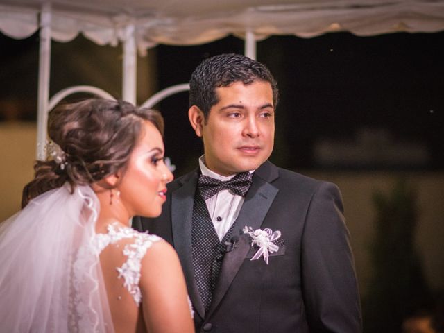 La boda de Marcos y Mariana en Tapachula, Chiapas 33