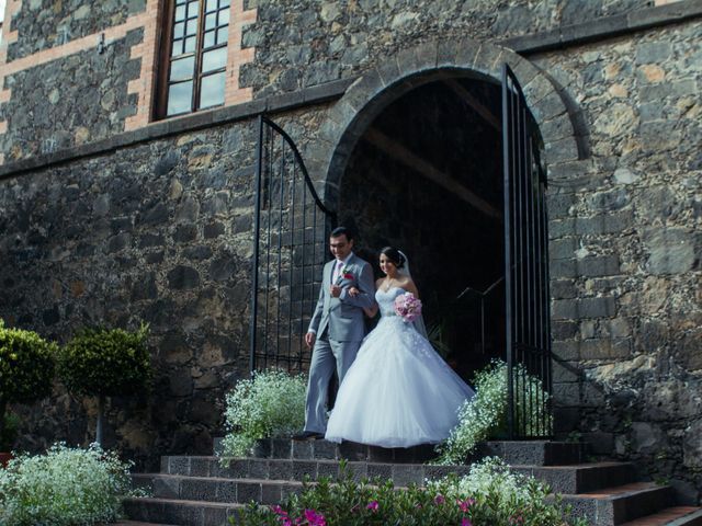 La boda de Darío y Anacely en Uruapan, Michoacán 14