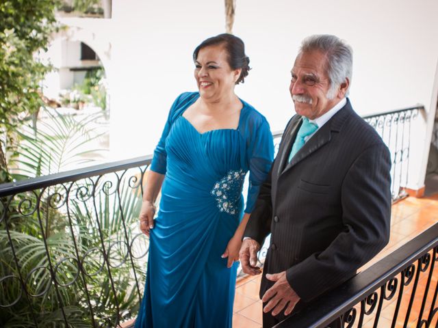 La boda de Darío y Anacely en Uruapan, Michoacán 8