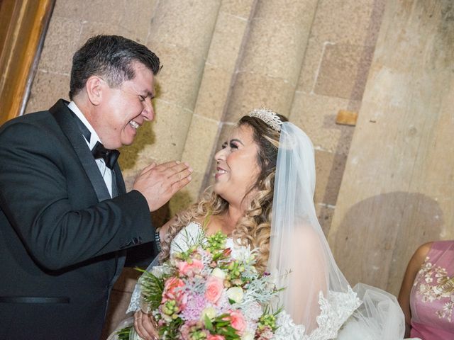 La boda de Germán y Paulina en León, Guanajuato 13