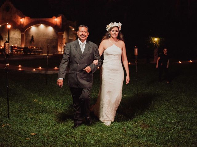 La boda de Mikayel y Estefania en Tapachula, Chiapas 12