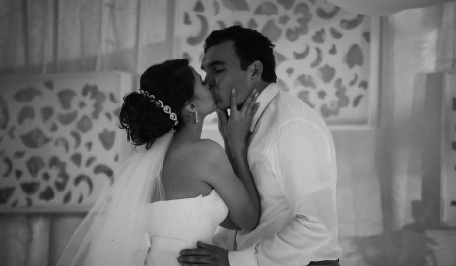 La boda de Darío y Anacely en Uruapan, Michoacán
