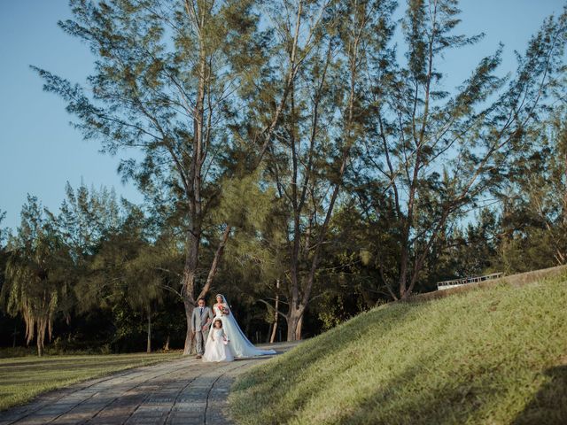 La boda de Berenice y Donato en Coatzacoalcos, Veracruz 44