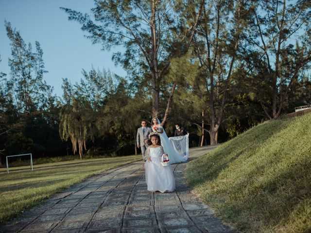 La boda de Berenice y Donato en Coatzacoalcos, Veracruz 45