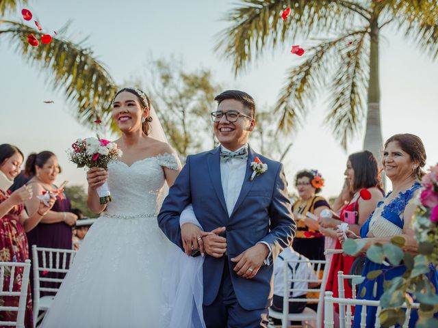 La boda de Berenice y Donato en Coatzacoalcos, Veracruz 62