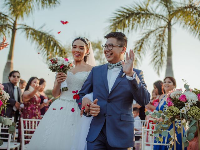 La boda de Berenice y Donato en Coatzacoalcos, Veracruz 63