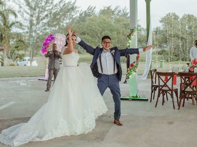 La boda de Berenice y Donato en Coatzacoalcos, Veracruz 75