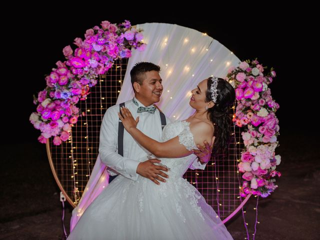 La boda de Berenice y Donato en Coatzacoalcos, Veracruz 92
