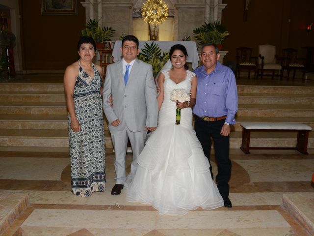 La boda de Israel y Cindy  en Tampico, Tamaulipas 17