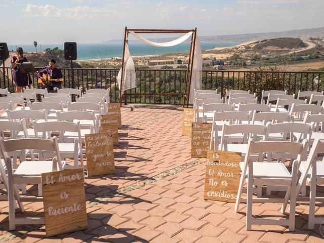 La boda de Juan y Jessica en Rosarito, Baja California 14