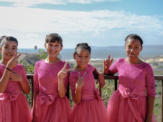 La boda de Juan y Jessica en Rosarito, Baja California 32